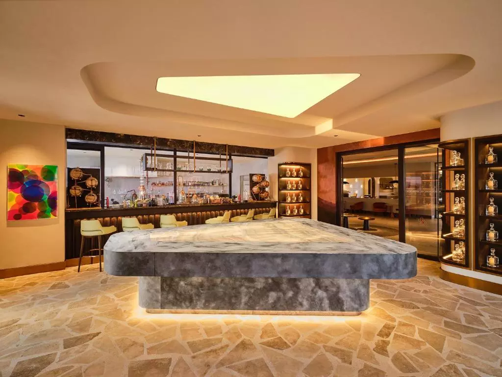 بار هتل ایکس او کیپ آرنا فتحیه